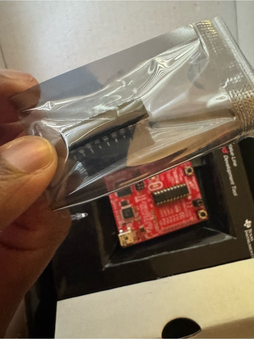 Texas Instruments MSP430 Value Line LaunchPad Development Board - Picture 7 of 8